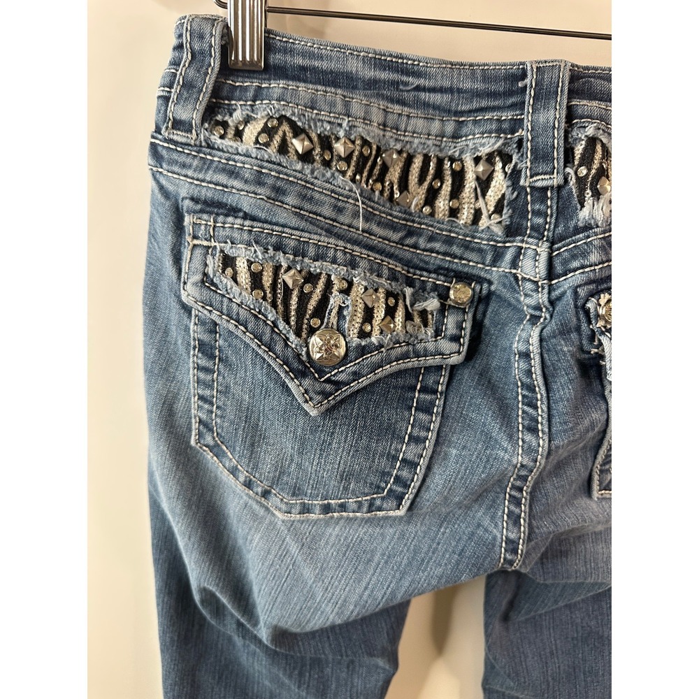 Miss Me Mid Rise Skinny Jeans Size 28 Zebra Sequin Studded Flap Pocket Denim - Picture 13 of 16